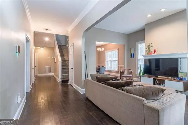 Atlanta, GA 30310,1327 Oak ST