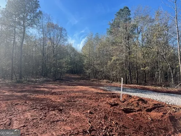 Barnesville, GA 30204,144 Berry RD