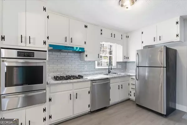 Forest Park, GA 30297,5674 Sandhurst DR