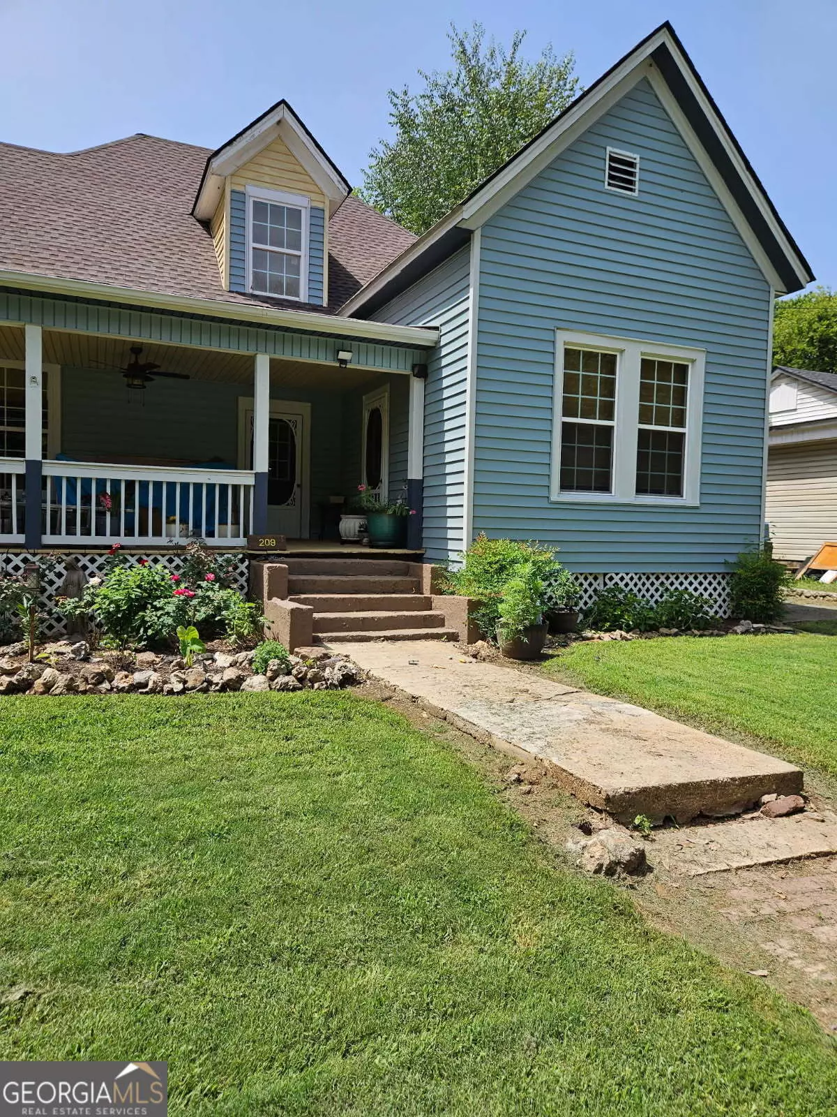 Calhoun, GA 30701,209 Gordon AVE