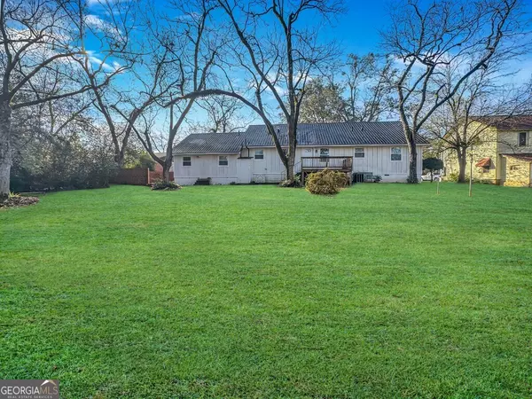 Barnesville, GA 30204,150 Georgia AVE