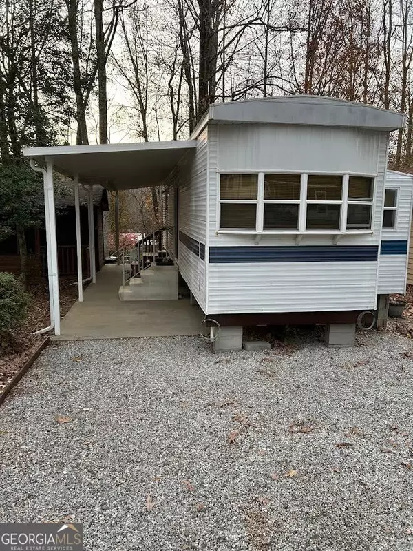 79 Maplewood, Cleveland, GA 30528