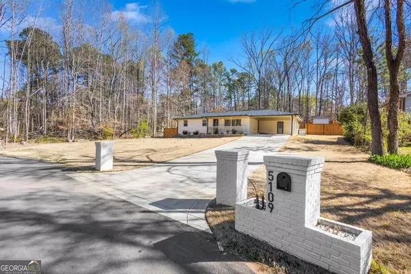 Sugar Hill, GA 30518,5109 Dogwood Hills DR