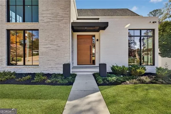 Atlanta, GA 30327,4795 Merlendale CT