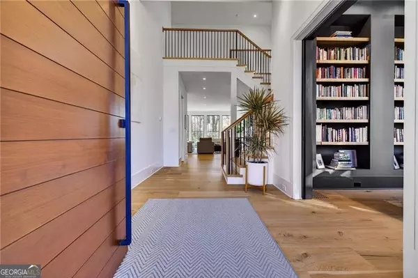 Atlanta, GA 30327,4795 Merlendale CT