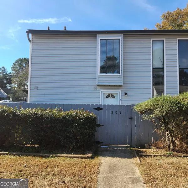 293 Country CLB, Jonesboro, GA 30238