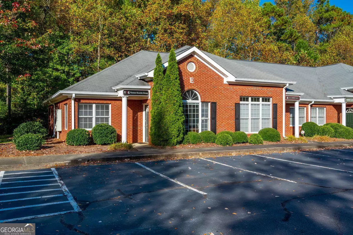 Roswell, GA 30076,500 Sun Valley DR #E1