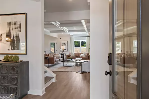 Auburn, GA 30011,67 Avian WAY #15B