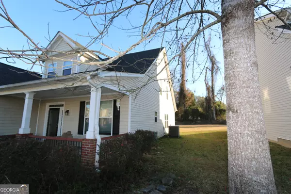 Hogansville, GA 30230,206 Fox Chase WAY