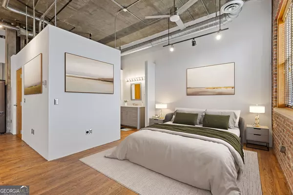 Atlanta, GA 30305,3235 Roswell RD NE #818