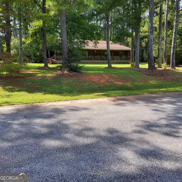 40 New Salem DR, Mcdonough, GA 30253