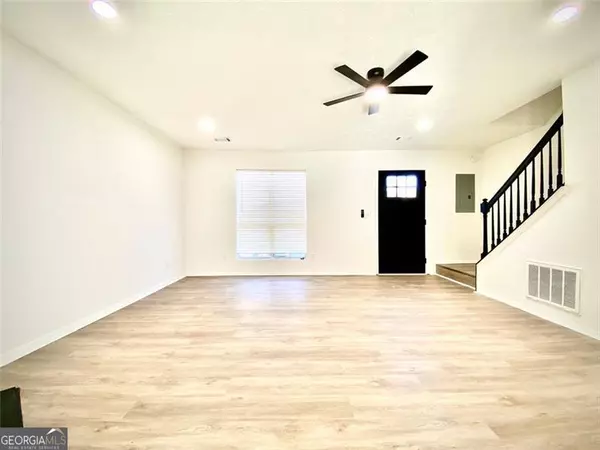 Stone Mountain, GA 30083,1533 INVERNESS DR