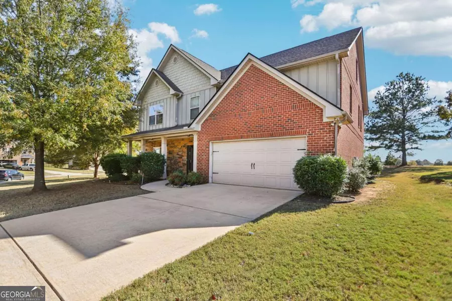 3154 Alhambra CIR, Hampton, GA 30228