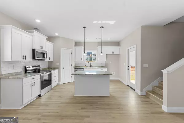 Byron, GA 31008,236 Beau Claire Circle