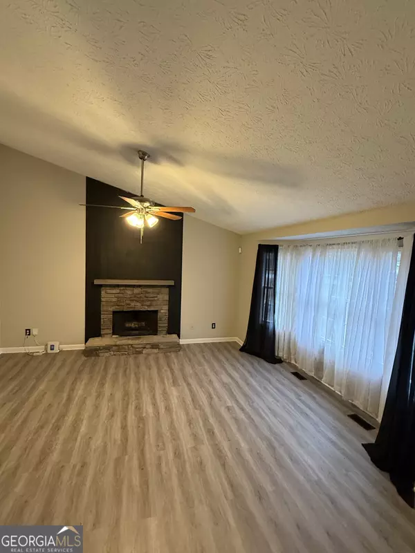 Douglasville, GA 30134,607 Senator RD