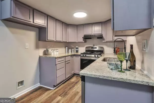 Riverdale, GA 30274,6468 River Park DR