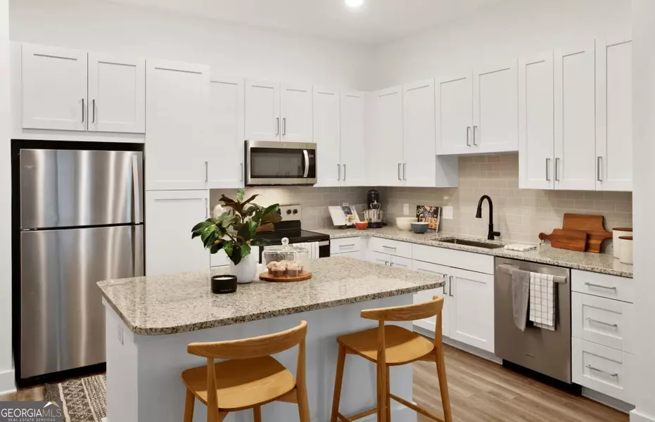 4270 Phil Niekro #1107, Norcross, GA 30093