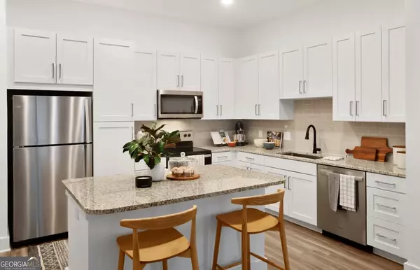 4270 Phil Niekro #1212, Norcross, GA 30093