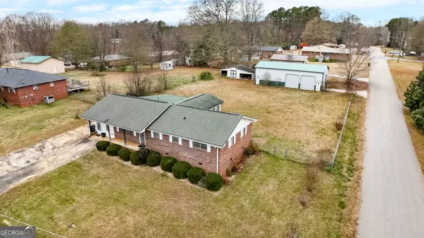 5563 Pine ST, Lula, GA 30554
