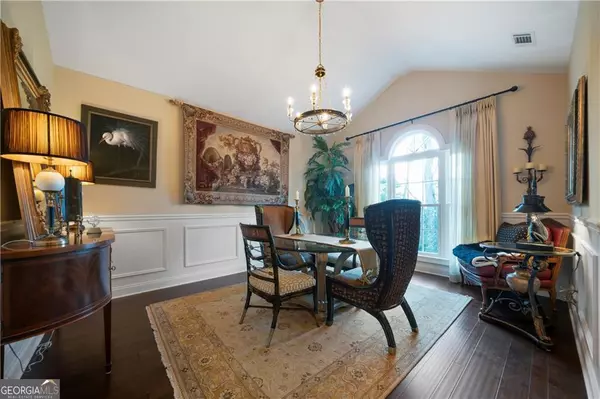 Ellijay, GA 30536,140 Robert DR