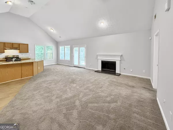 Covington, GA 30014,9108 S Sterling Lakes DR