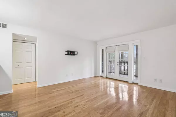 Atlanta, GA 30324,1445 Monroe DR NE ##E5