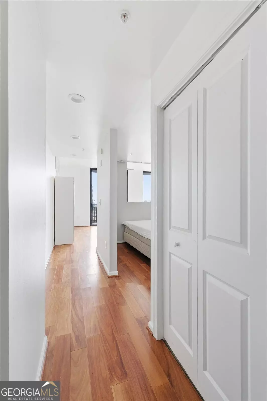 Atlanta, GA 30305,3040 Peachtree RD NW #805