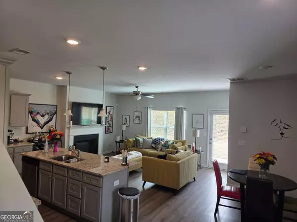 Lithonia, GA 30058,7539 Knoll Hollow RD