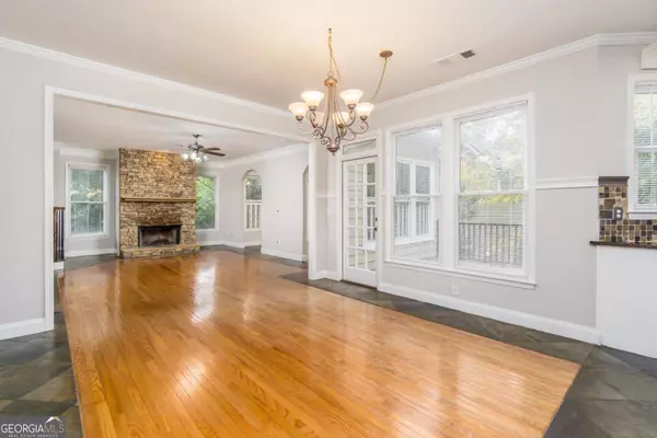 Cumming, GA 30041,6710 Timber Cove PT