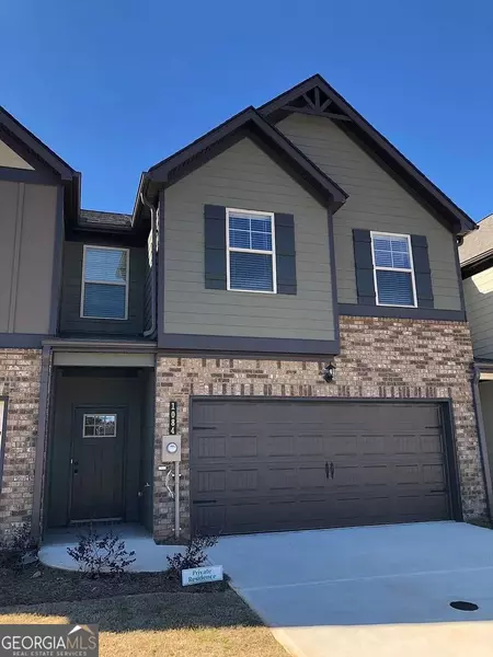 1084 McConaughy CT, Mcdonough, GA 30253