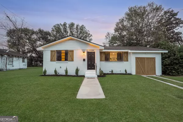 1128 W 49th ST, Savannah, GA 31405