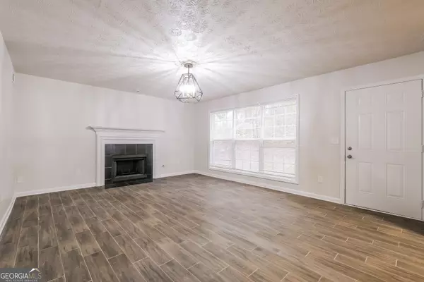 Flowery Branch, GA 30542,7078 Reserve CT