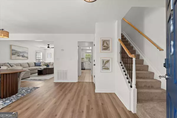 Roswell, GA 30076,163 Willow Stream CT