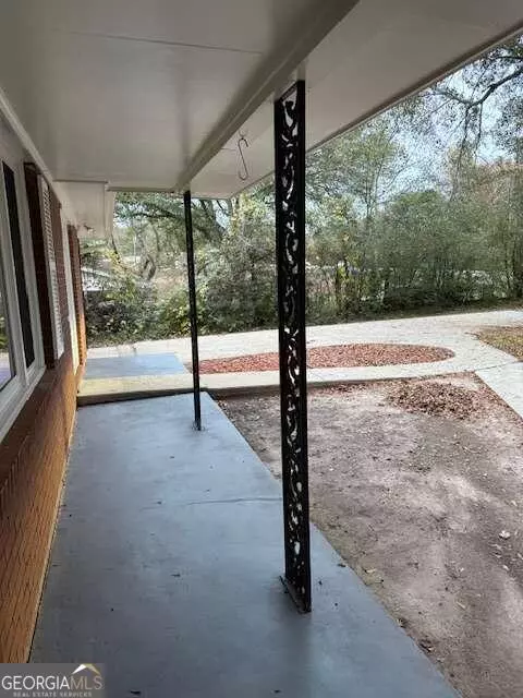 Clermont, GA 30527,5939 Cleveland HWY