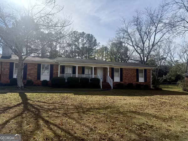 Forsyth, GA 31029,15 Fern DR