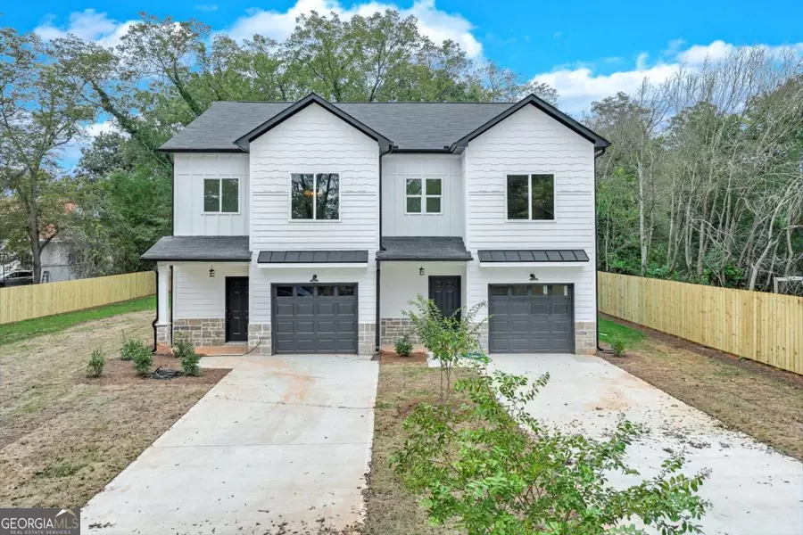 44 Bond ST #A, Royston, GA 30662