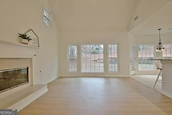 Peachtree City, GA 30269,516 Terra Verte