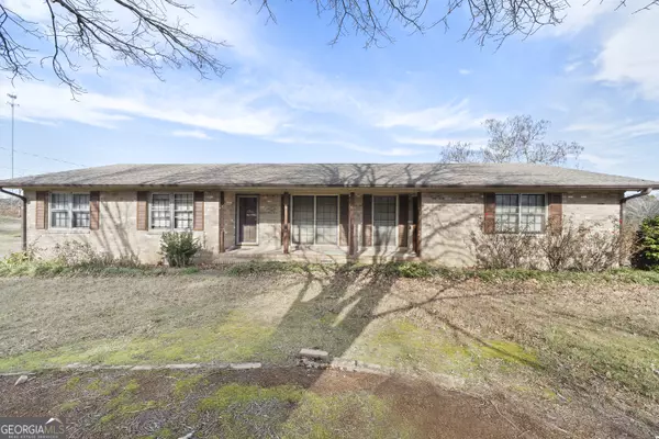 1240 C M Copelan RD, Madison, GA 30650