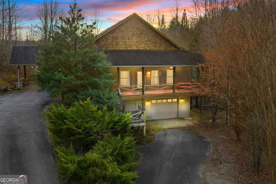 1242 Moccasin Creek RD, Clarkesville, GA 30523