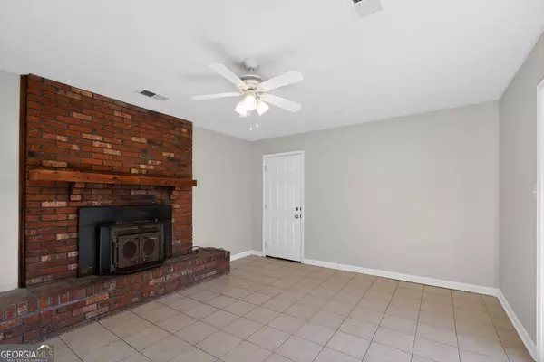 Forsyth, GA 31029,80 Triple Crown WAY