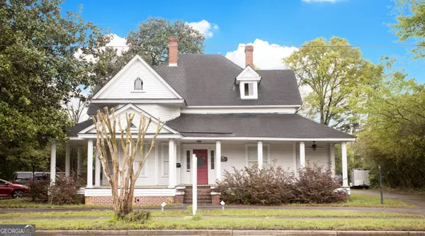 210 S Zetterower AVE, Statesboro, GA 30458