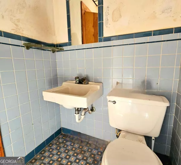 Louisville, GA 30434,711 Peachtree ST