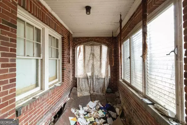 Atlanta, GA 30314,1207 M L King Jr DR SW