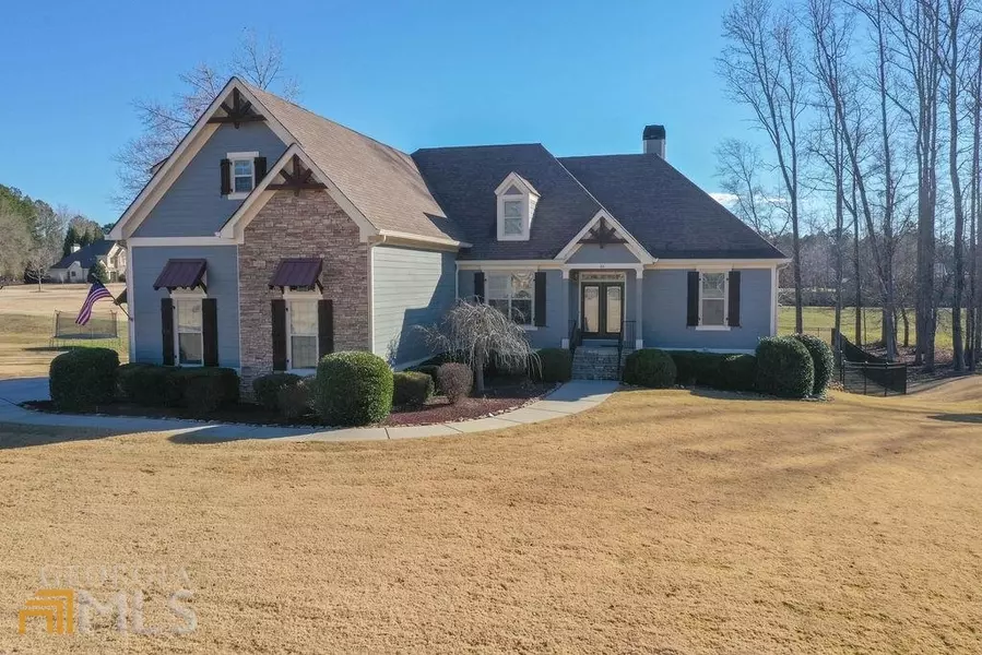 10 Red Oak Trl, Sharpsburg, GA 30277