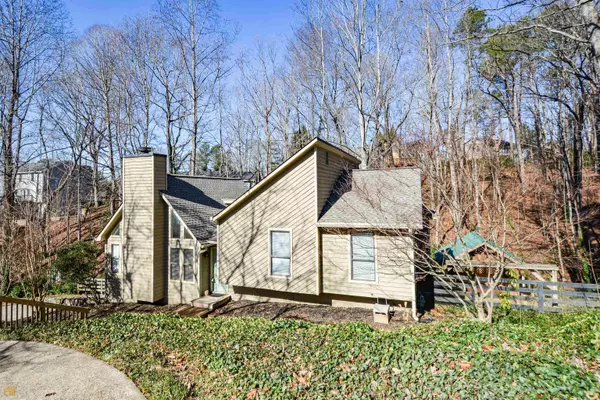 4766 Catoosa, Roswell, GA 30075