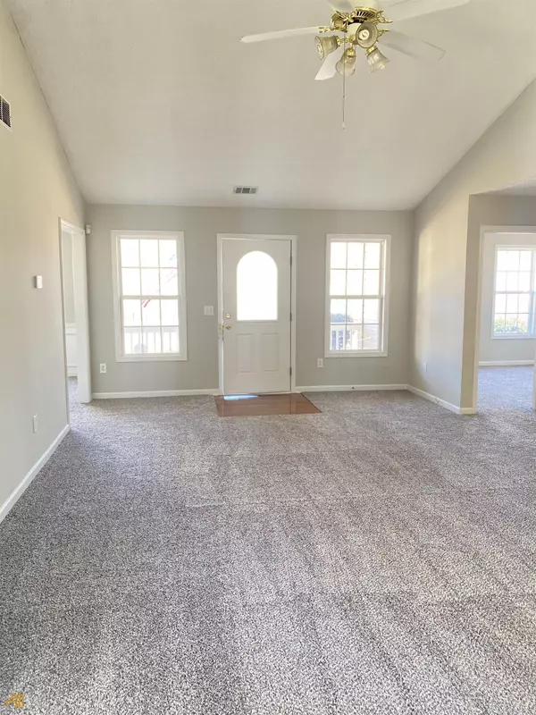 Winder, GA 30680,414 Winston Manor