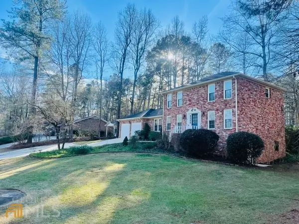 4 Shadowwood, Newnan, GA 30265