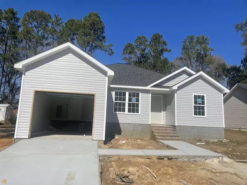 517 Acorn, Statesboro, GA 30458