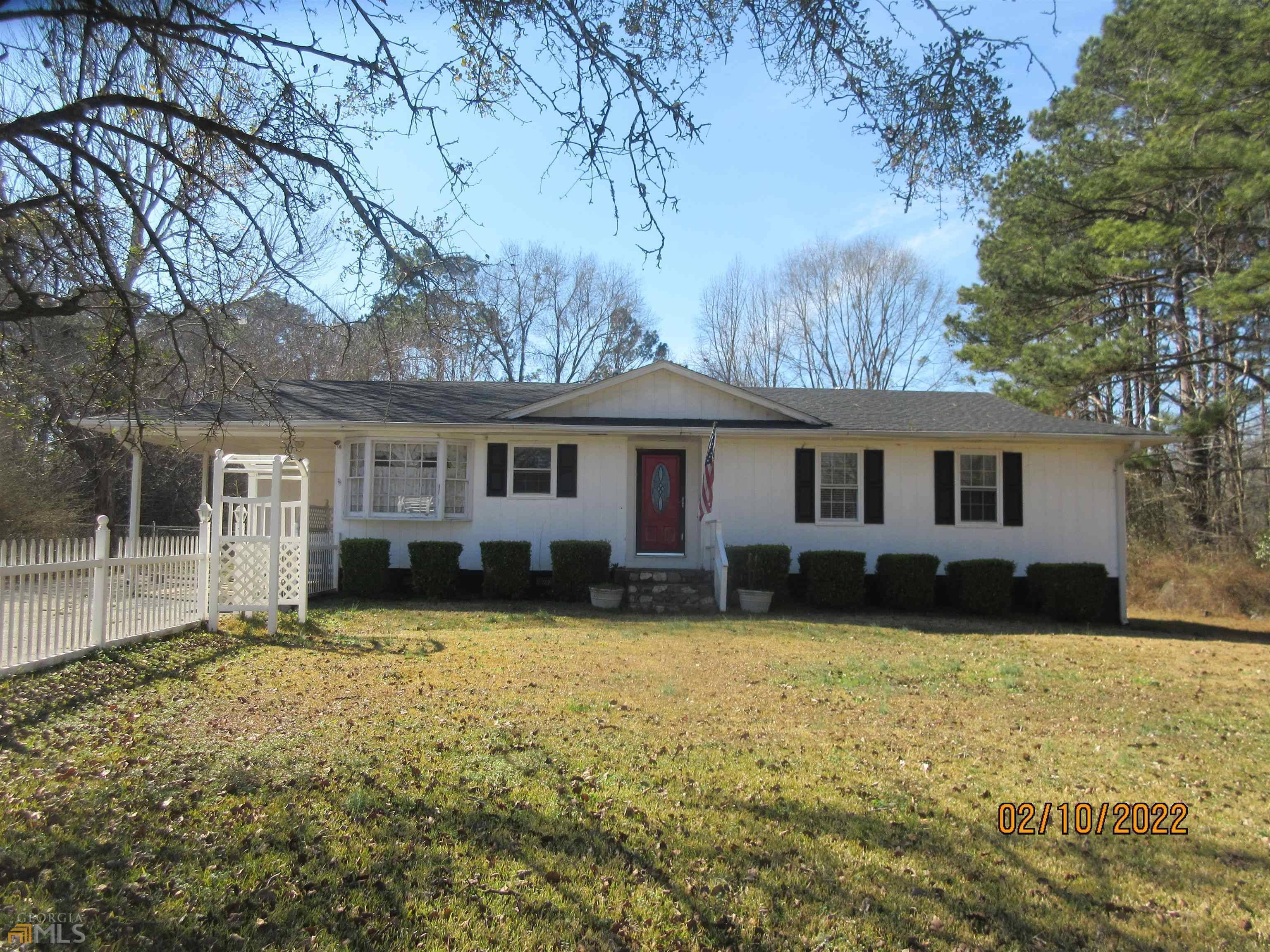 2804 Macon RD, Griffin, GA 30224