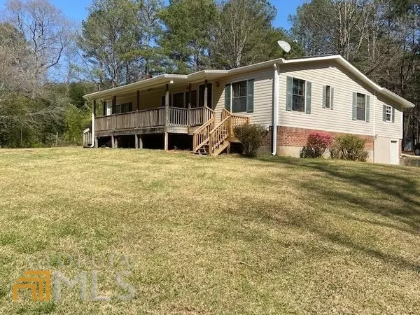 1083 Brimer RD, Newnan, GA 30263